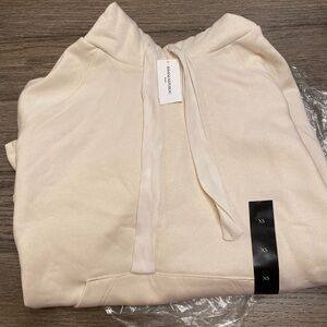Banana Republic Off-White Pullover